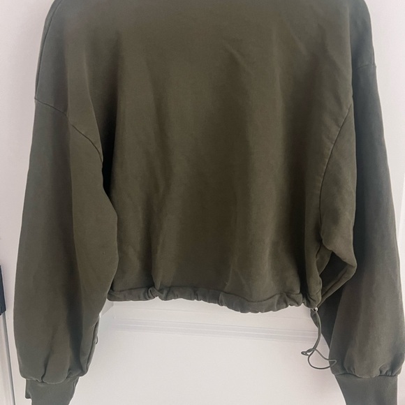 Zara Dark Green Cropped Sweatshirt - Picture 5 of 6